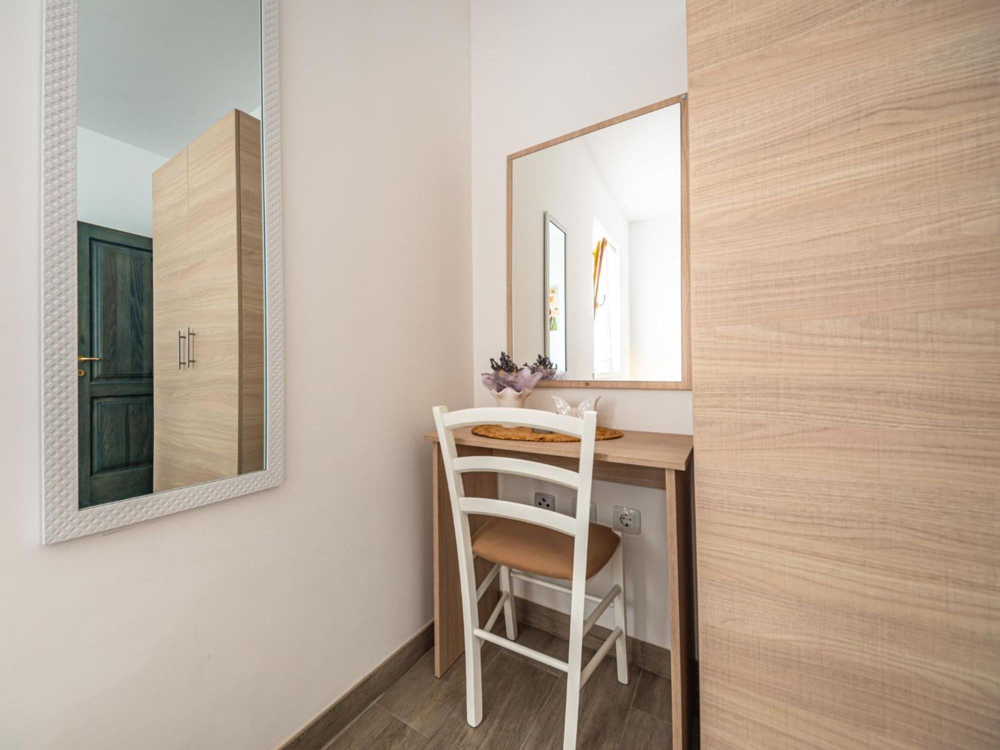 Apartment Val-4 By Interhome Sveti Juraj Exterior photo